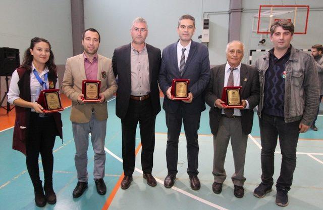 Saruhanlı Belediyesi Satranç Turnuvası düzenledi 3