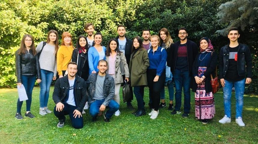 ’Abla-Ağabey-Kardeş’ Projesinde gönüllülere çağrı