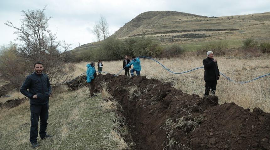 Akdamar Adası&rsquo;na tatlı su verilmesi g&ouml;&ccedil;&uuml; tersine &ccedil;evirdi