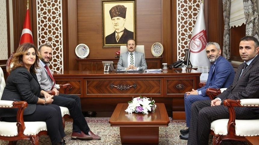 Sağlık-Sen Bayburt Şubesinden Vali Pehlivan&rsquo;ı ziyaret