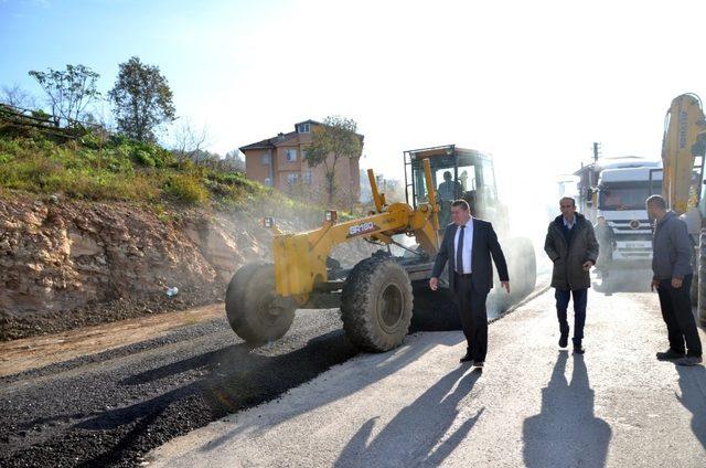 Mollabey Yolu asfaltlanıyor