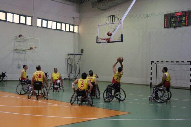 Melikgazi Belediyesi BESK ligine hızlı başladı