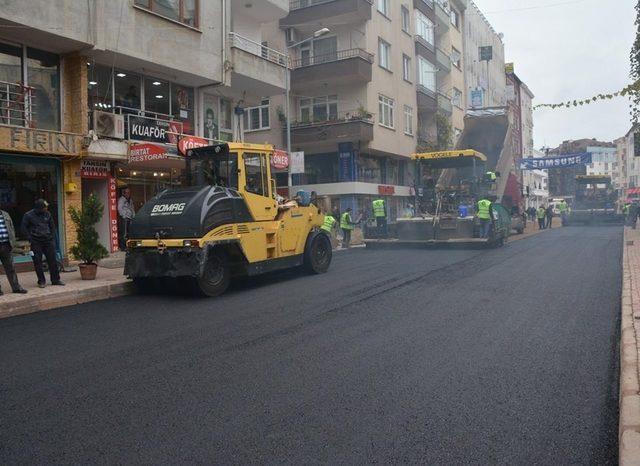 Fatsa Belediyesinin sıcak asfalt çalışmaları