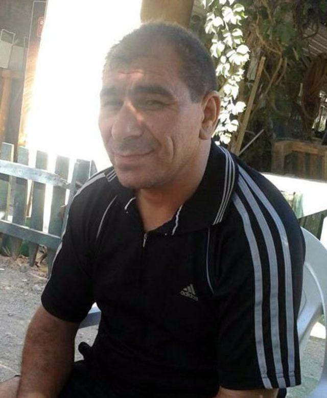 B&uuml;fe &ouml;n&uuml;ne park tartışmasında başından vuruldu 1