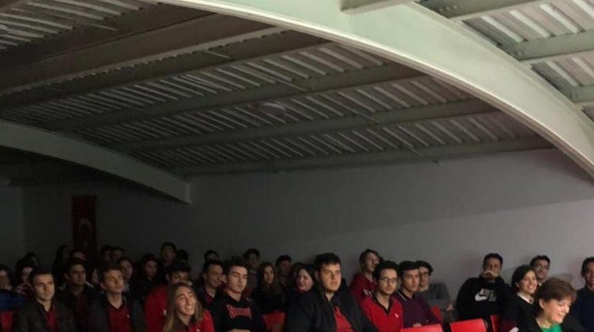 &Ouml;ğrencilere etkili iletişim becerileri ve &ouml;fke kontrol&uuml; semineri