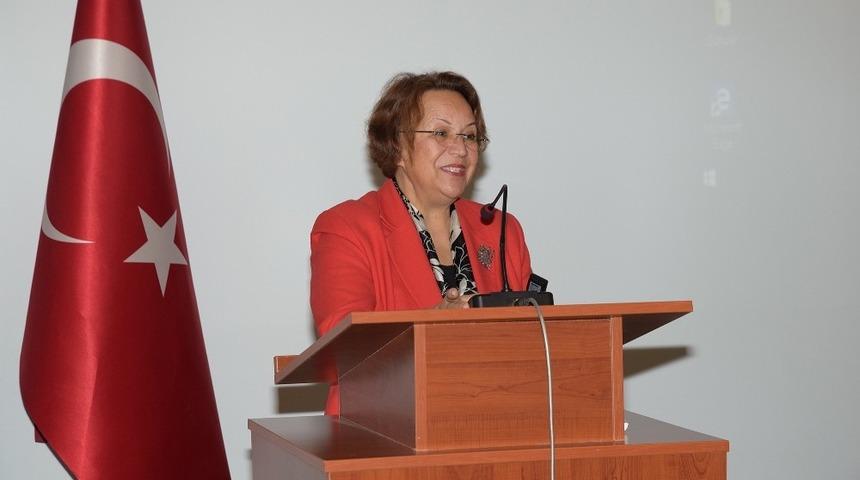 ESOG&Uuml;&rsquo;de arıcılık konferansı