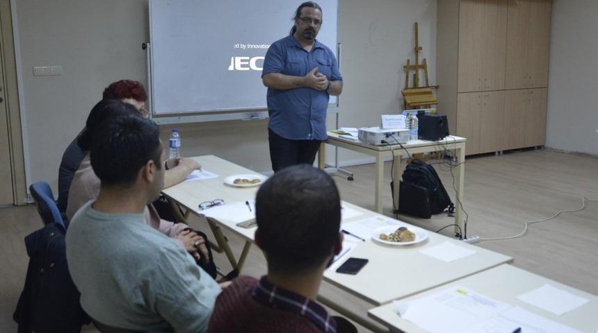 Tepebaşı Belediyesi&rsquo;nden insan hakları eğitimi