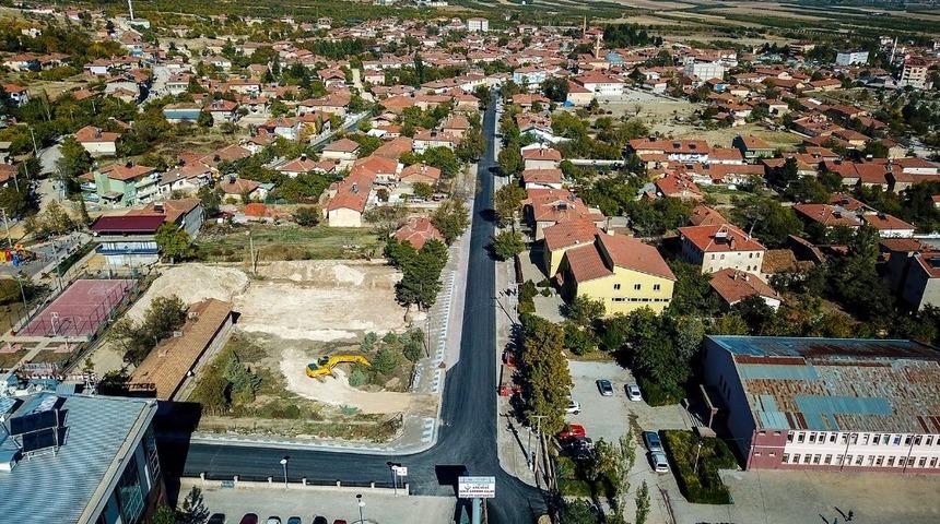 Akçadağ’ın cadde ve sokakları asfaltlandı