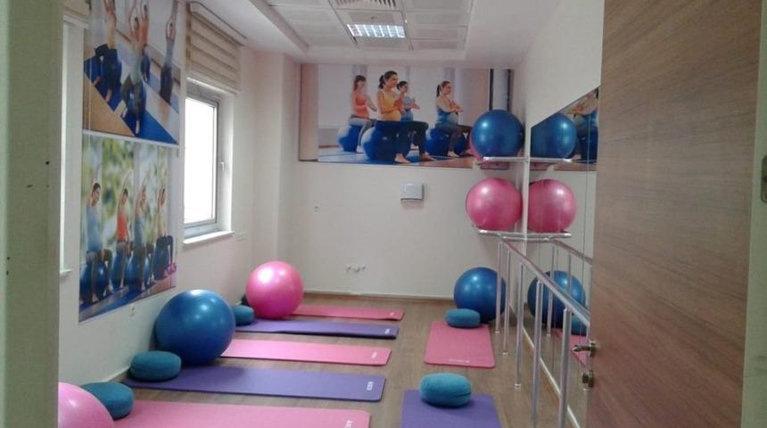 Hastanede gebe okulu a&ccedil;ıldı