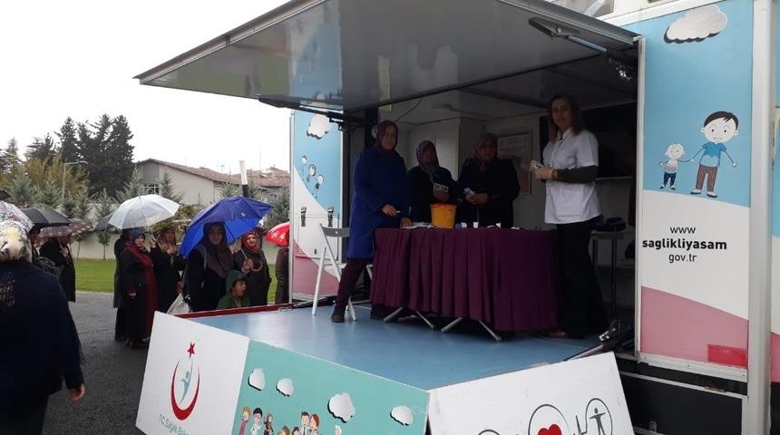 Kadınlara diyabet anlatıldı