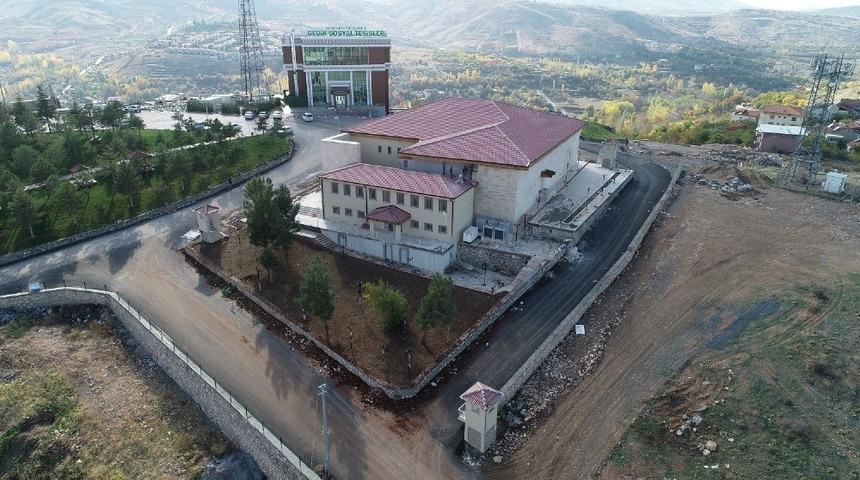 Yeşilyurt&rsquo;ta millet kıraathanesi s&ouml;z&uuml;