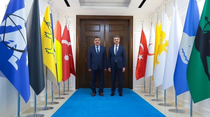 Vali Baruş, Başkan G&uuml;rkan&rsquo;ı ziyaret etti