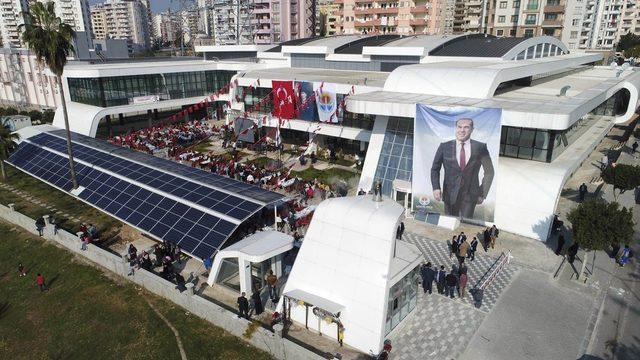ASKİ Atatürk Spor Salonu’na ’En iyi Sosyokültürel Yapı Ödülü’
