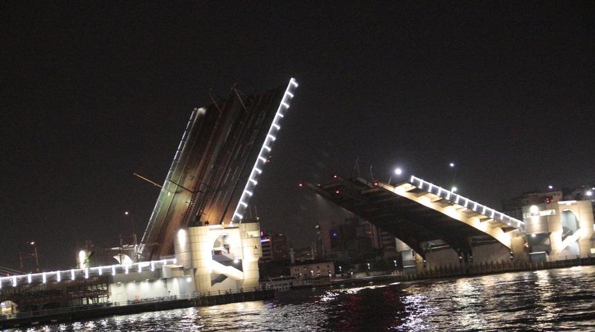 Galata ve Unkapanı ve Hali&ccedil; K&ouml;pr&uuml;leri kapatıldı
