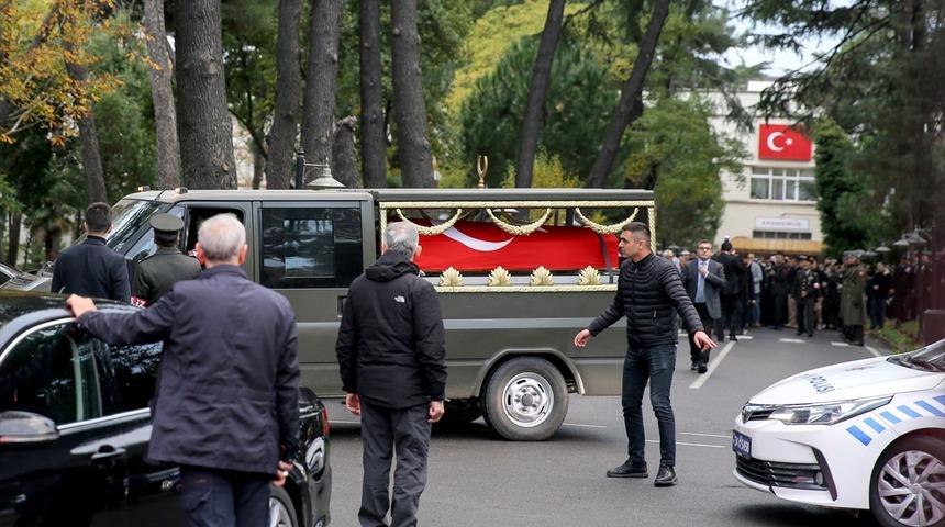 Sancaktepe'de düşen helikopterde şehit olan 4 asker törenle memleketlerine uğurlandı