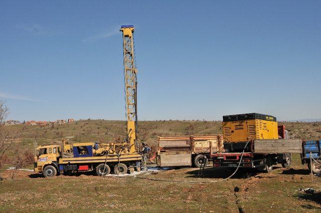 Nebiler ve Naldöken yolu üzerine sondaj