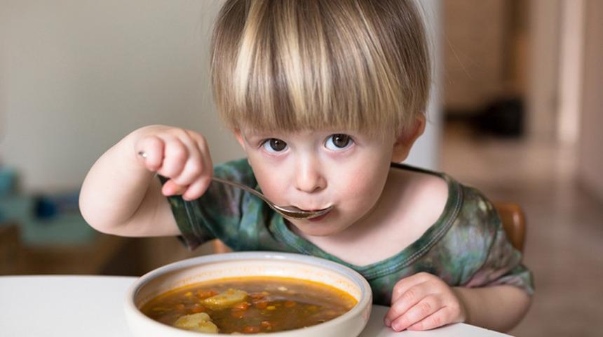 Reflü nedir? Reflü belirtileri nelerdir? Reflüyü engellemek için bu önerilere kulak verin