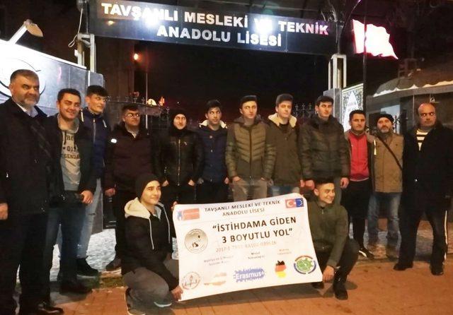 Öğrenciler kendilerini geliştirmek adına Almanya’da