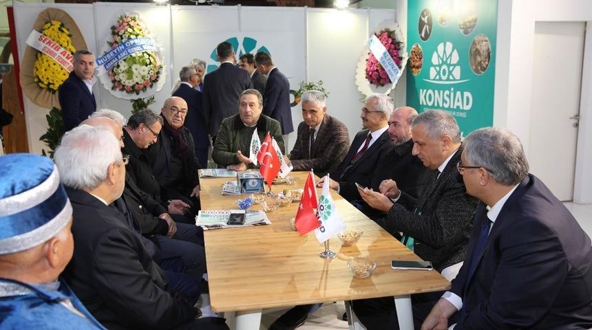 Konya Tanıtım Günleri Fuarında Selçuklu standı büyük ilgi gördü