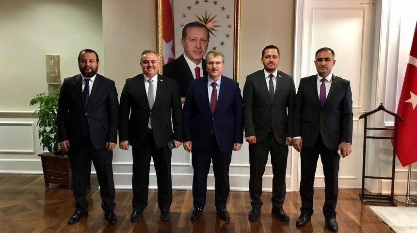 Karaman heyeti, tıp fak&uuml;ltesi i&ccedil;in Ankara&rsquo;da g&ouml;r&uuml;şmelerde bulundu