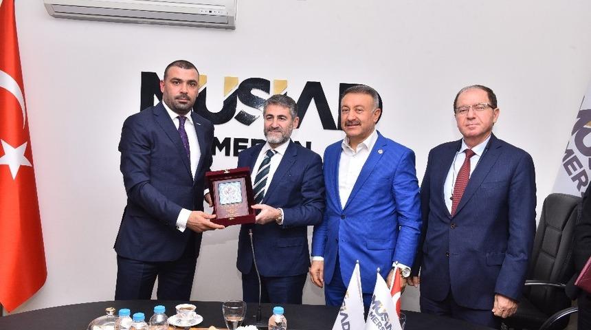 Bakan Yardımcısı Nebati, M&Uuml;SİAD Mersin Şubesi&rsquo;ni ziyaret etti