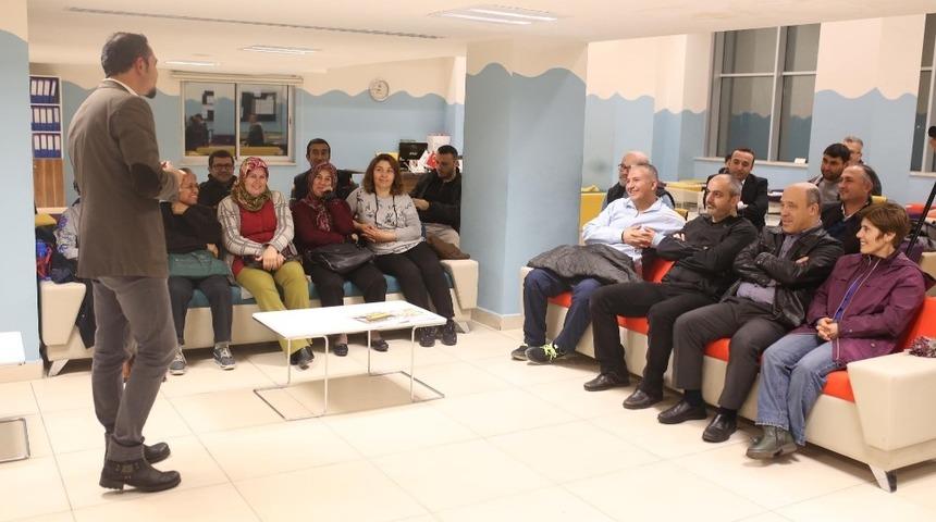 Kepez’in sporcularına eğitim semineri