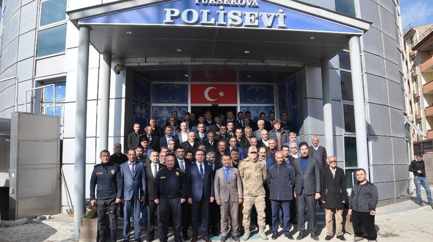 Kaymakam Kend&uuml;zler, muhtarlarla bir araya geldi