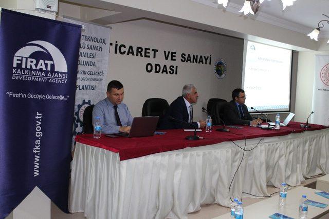 Tunceli’de “Milli Teknoloji, Güçlü Sanayi Hamlesi” toplantısı