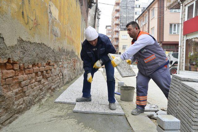 Tepebaşı’nda 5 mahallede eş zamanlı üst yapı çalışmaları