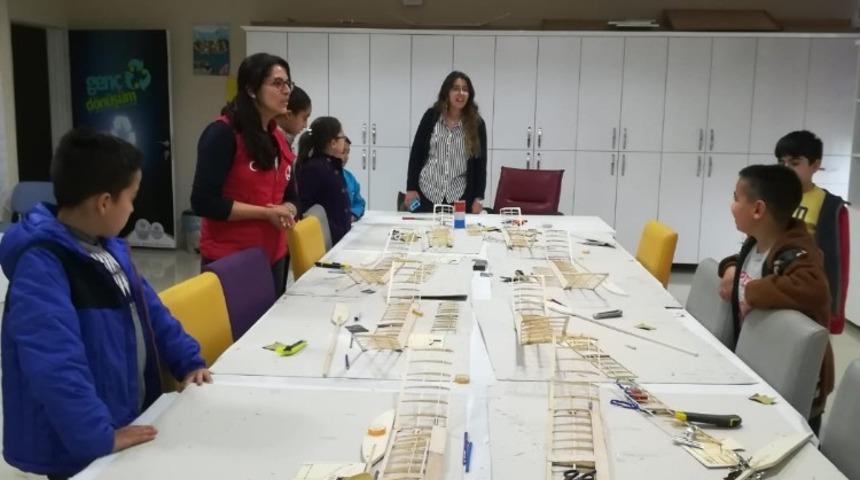 Öğrencilere ağız hijyeninin önemi anlatıldı