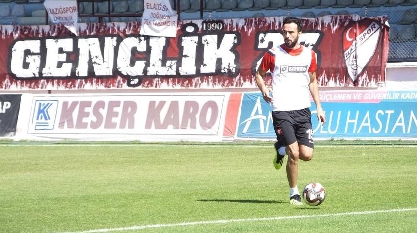 Elazığspor&rsquo;da Emre &Ouml;zt&uuml;rk cezalı duruma d&uuml;şt&uuml;