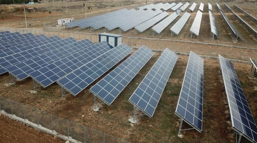 &Ccedil;ivril Belediyesi g&uuml;neşten aylık 150 bin TL kazanıyor