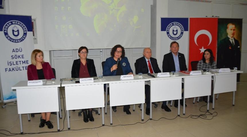 S&ouml;ke&rsquo;de Bosna Hersek Devlet G&uuml;n&uuml; Paneli