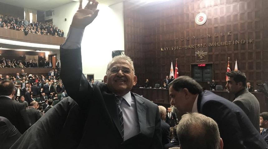 Başkan Memduh B&uuml;y&uuml;kkılı&ccedil;, Ankara&rsquo;da