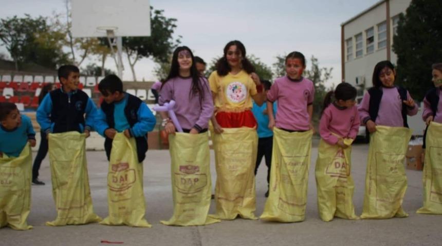 Kozan&rsquo;da &Ccedil;ocuk Hakları G&uuml;n&uuml; Etkinliği