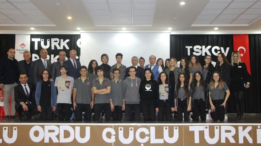 Lise &ouml;ğrencilerinden TSK G&uuml;&ccedil;lendirme Vakfı&rsquo;na destek