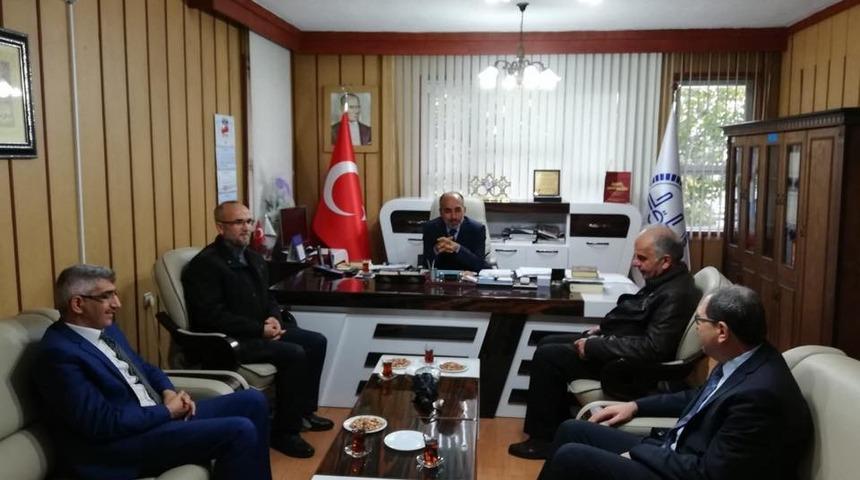 Şehit babasından Siirt M&uuml;ft&uuml;l&uuml;ğ&uuml;ne ziyaret