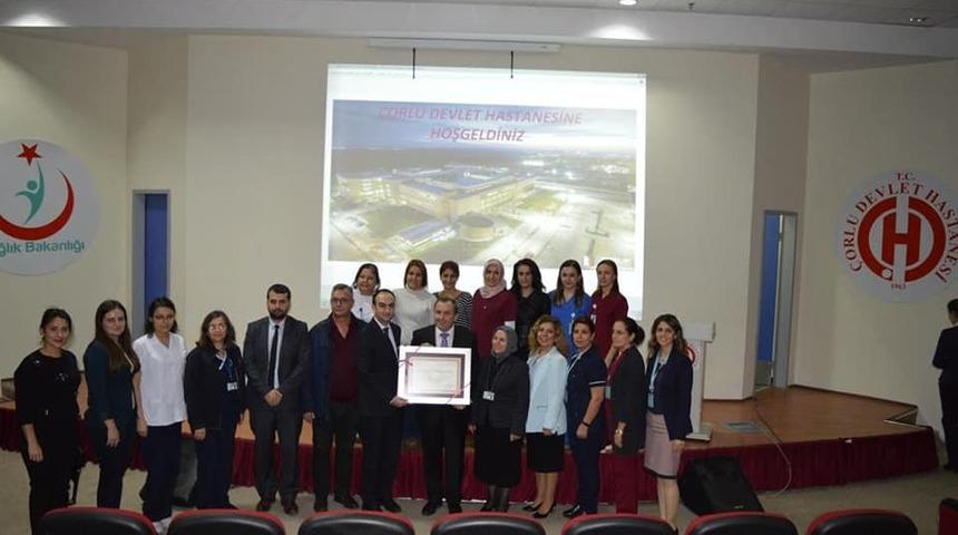 &Ccedil;orlu Devlet Hastanesi Anne Dostu Hastane oldu