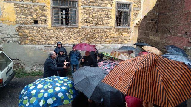 Kula aşığı Zabun Kula’yı tanıtmaya devam ediyor