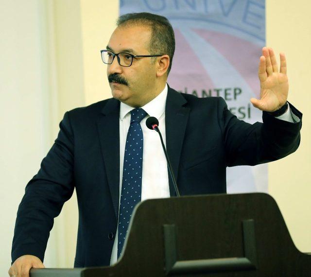 Prof. Dr. Gür:Etik değerler evrensel olmalı