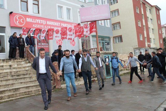 Çakır, Aziziye Belediye Başkanlığı aday adaylığı için resmi başvurusunu yaptı