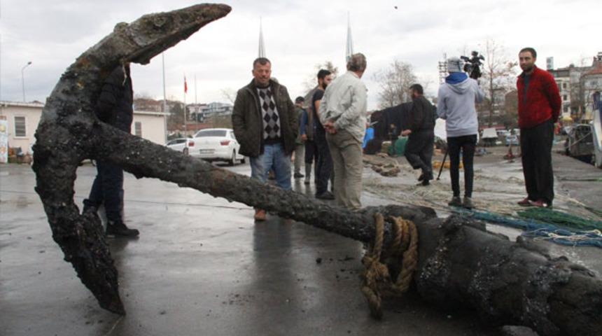 Akçakoca'da ağı çeken balıkçılar gözlerine inanamadı! Tarihi çapa...
