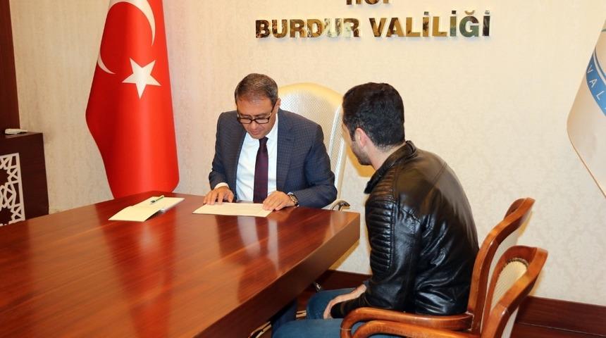 Vali Şıldak, vatandaşların sorunlarını dinledi