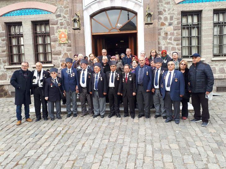 Kaymakam Görgülüarslan’dan gazi ve şehit ailelerine anlamlı jest G4