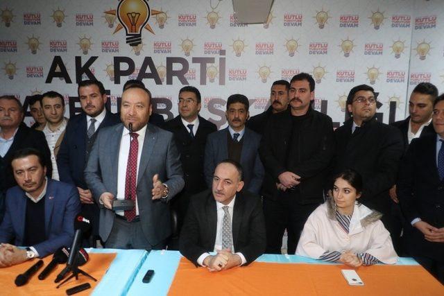 AK Parti’de birlik ve beraberlik mesajları