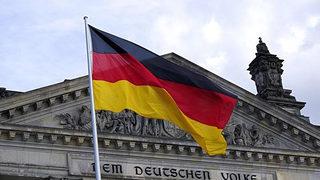 Almanya'da petrol krizi! Tankerler Ren Nehri'nden geçemedi, kıtlık başladı