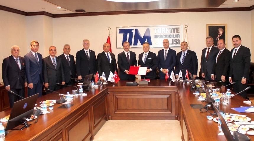 Sabri Tekli: "İhracat T&uuml;rkiye&rsquo;nin belkemiği"