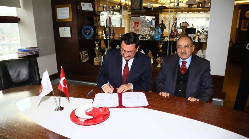 Ke&ccedil;i&ouml;ren&rsquo;den belediye &ccedil;alışanları ve meclis &uuml;yeleri i&ccedil;in sağlıkta işbirliği