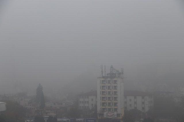 Gaziantep’te sis 3 gündür etkisini sürdürüyor