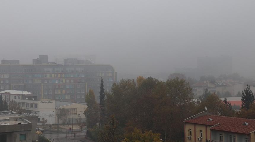 Gaziantep&rsquo;te sis 3 g&uuml;nd&uuml;r etkisini s&uuml;rd&uuml;r&uuml;yor